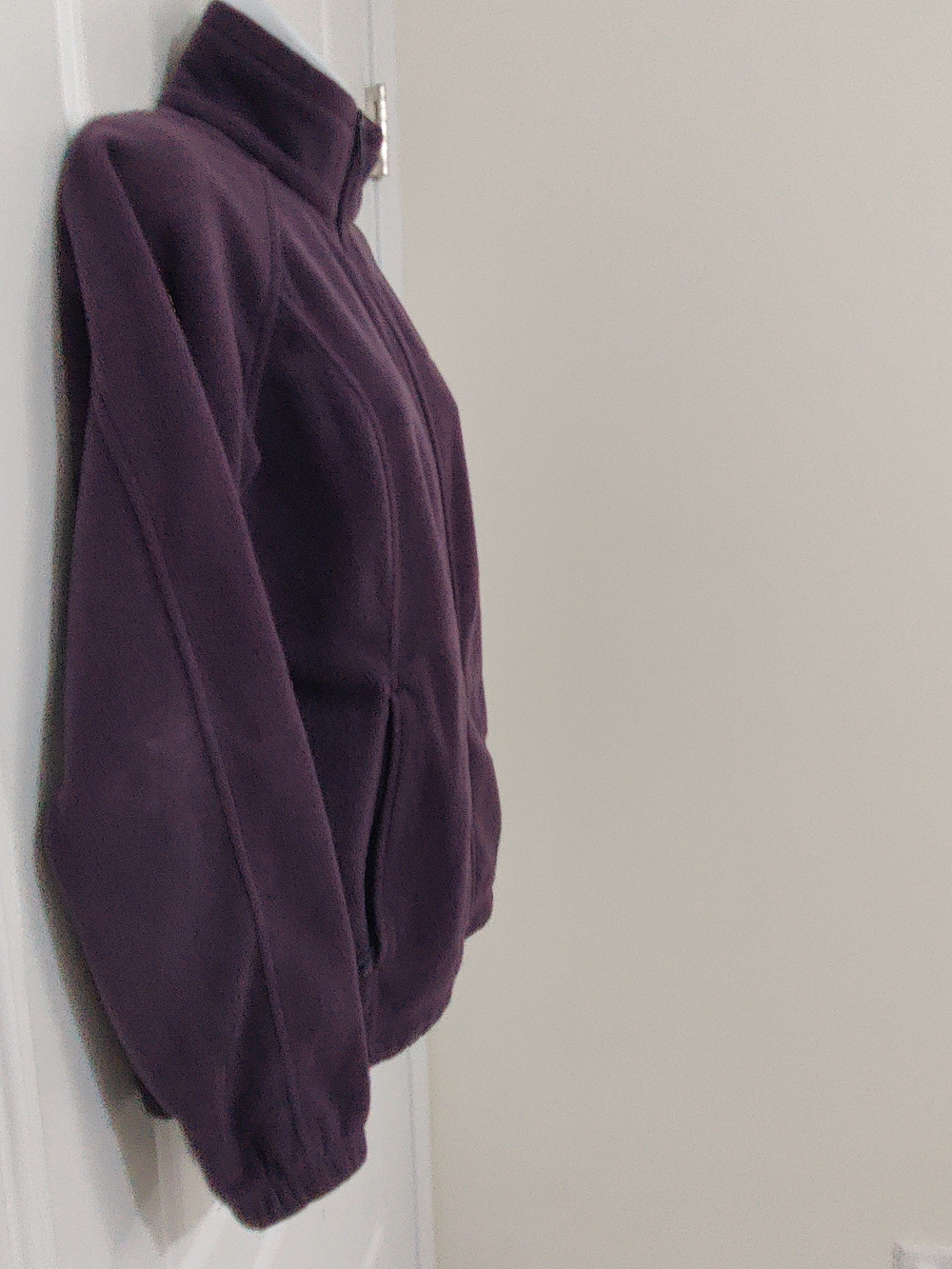 Columbia Women’s Purple Full-Zip Fleece Jacket - Picture 4 of 6